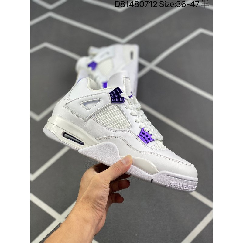 Air Jordan 4 Retro