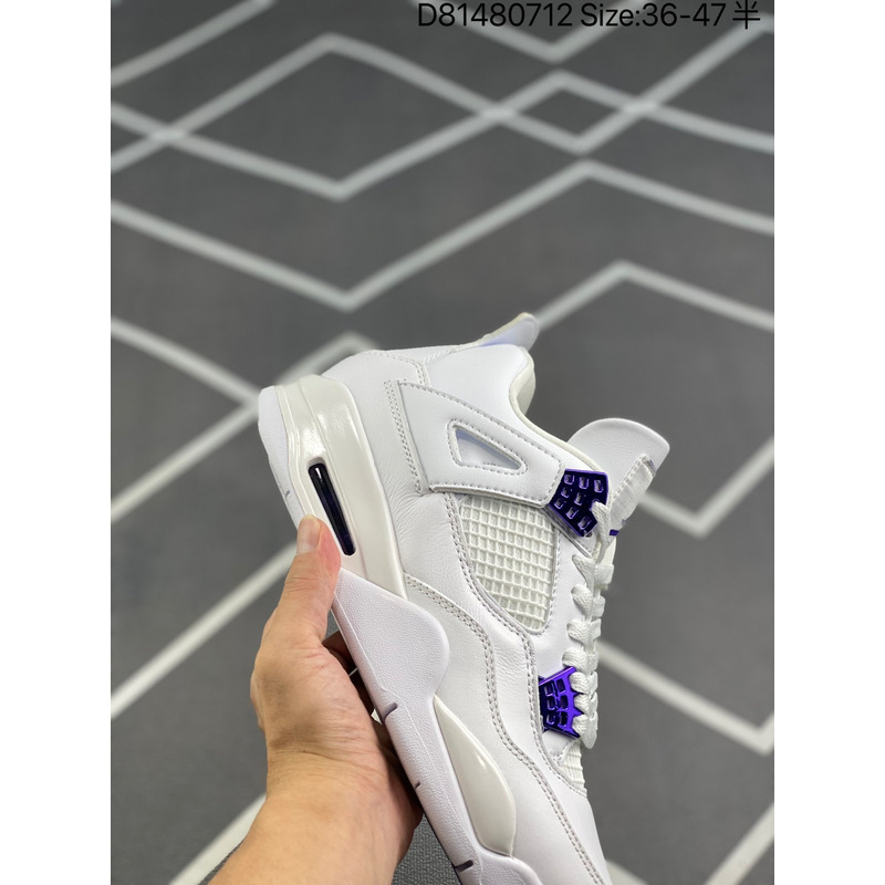 Air Jordan 4 Retro