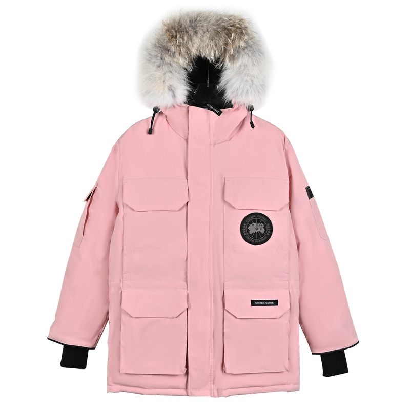 Can*a Go*e expedition parka in pink