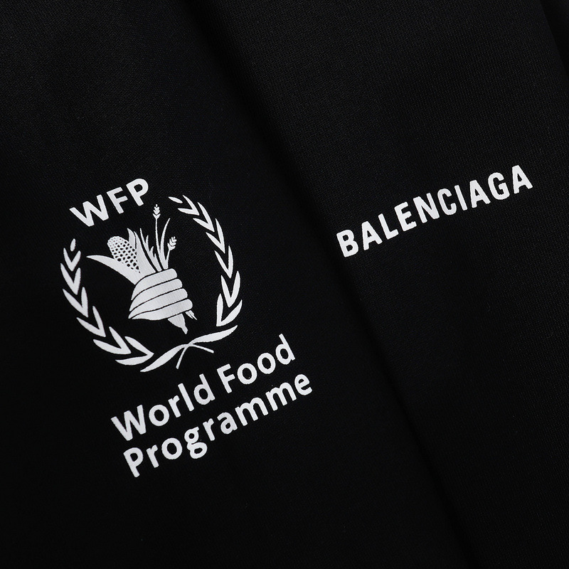 Ba*len*cia*ga x world food programme medium hoodie black