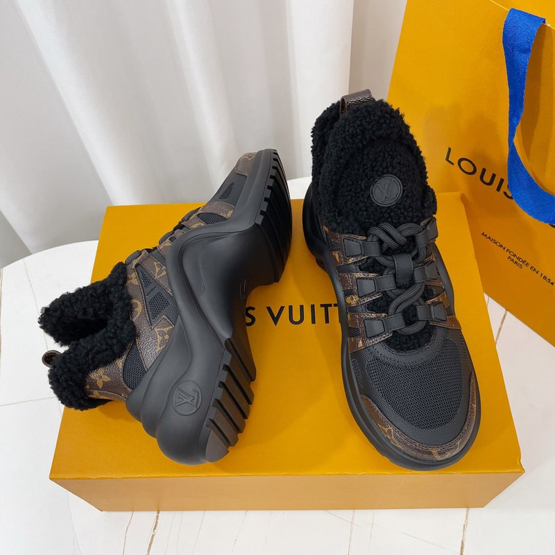 -l**is V*t*n archlight sneakers black