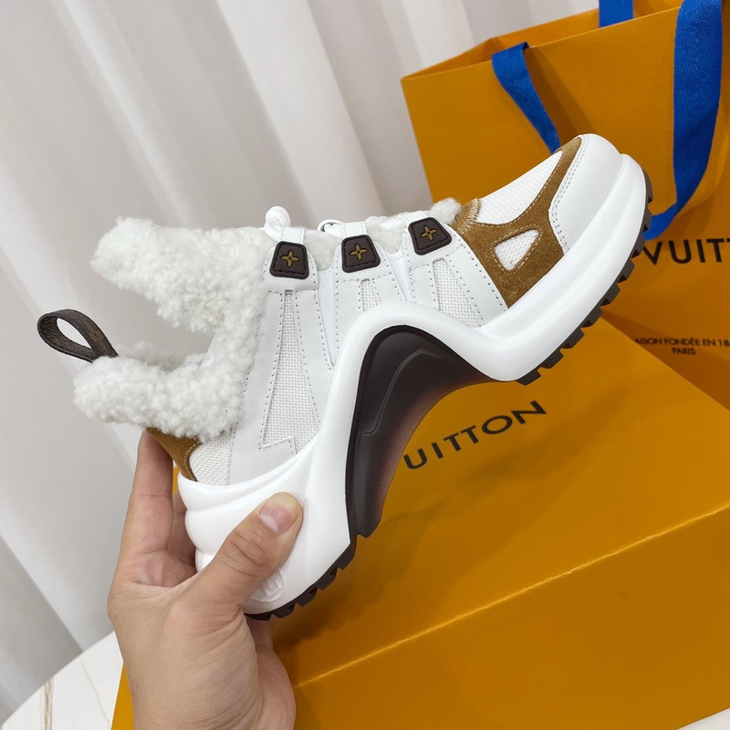 l**is V*t*n archlight sneakers white