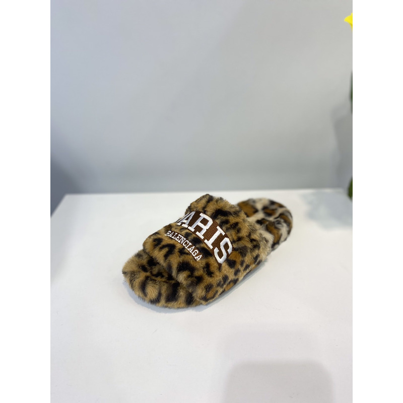 Ba*len*cia*ga logo-embroidered leopard print faux fur slides