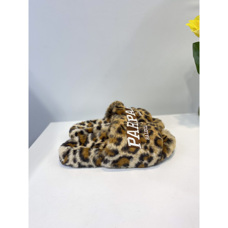 Ba*len*cia*ga logo-embroidered leopard print faux fur slides