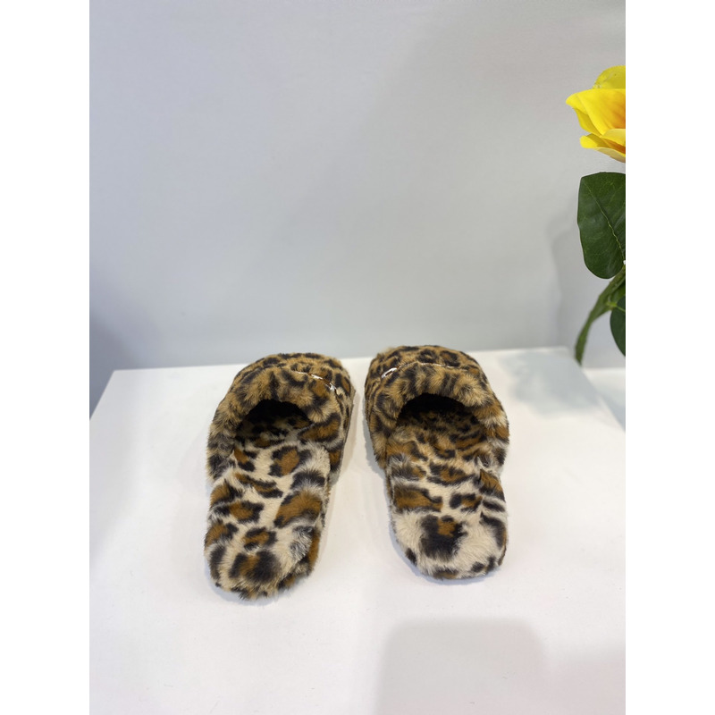 Ba*len*cia*ga logo-embroidered leopard print faux fur slides