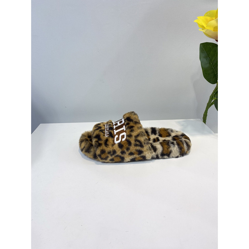 Ba*len*cia*ga logo-embroidered leopard print faux fur slides