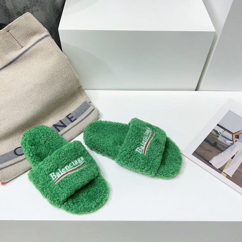 Ba*len*cia*ga logo-embroidered faux shearling slides green