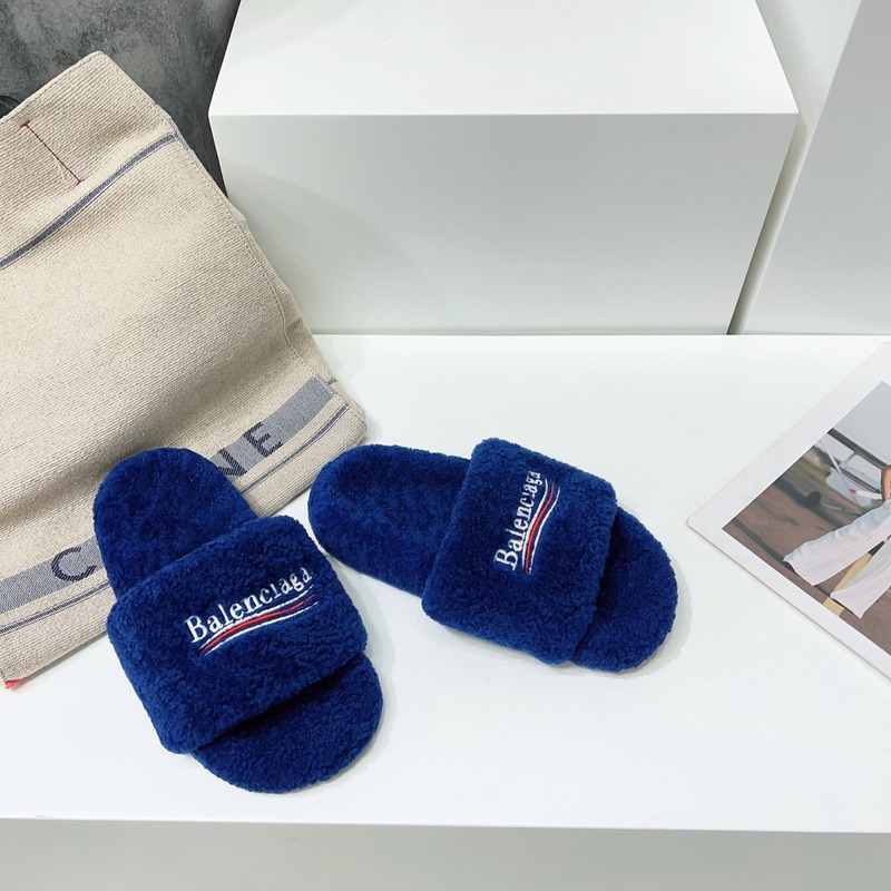 Ba*len*cia*ga logo-embroidered faux shearling slides blue