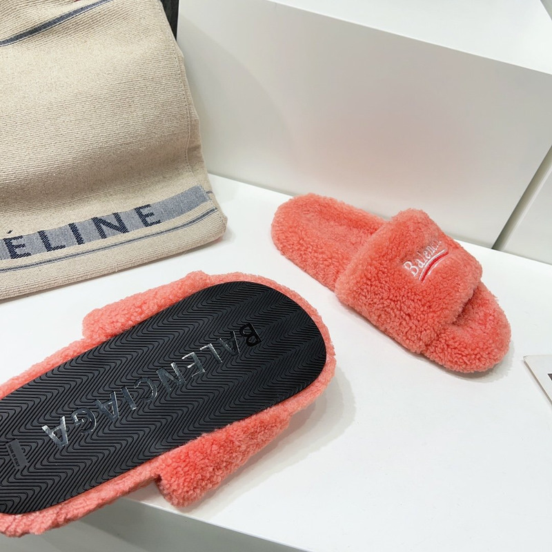 Ba*len*cia*ga logo-embroidered faux shearling slides coral