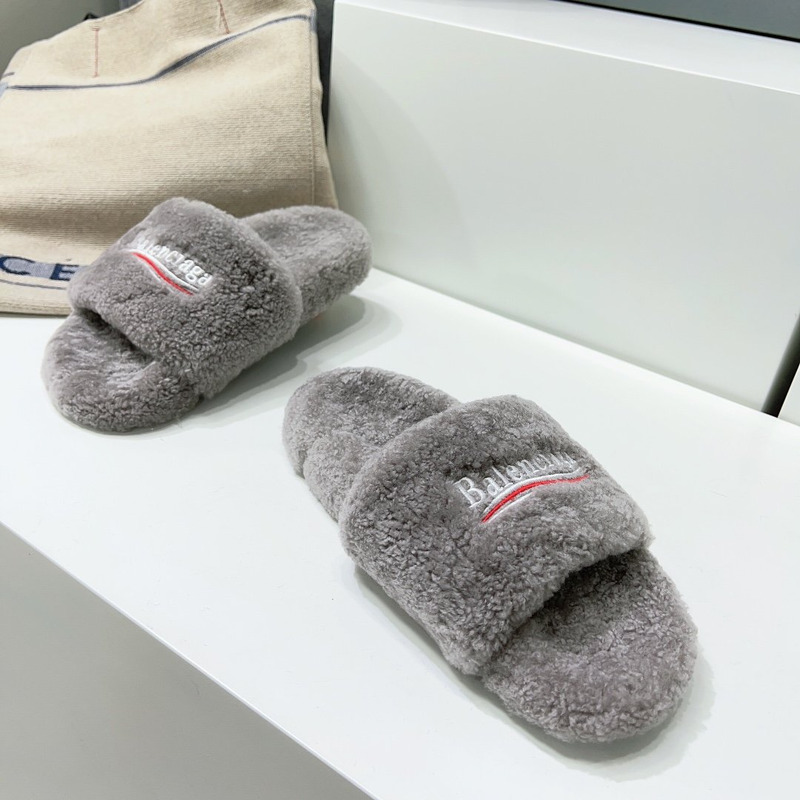 Ba*len*cia*ga logo-embroidered faux shearling slides grey