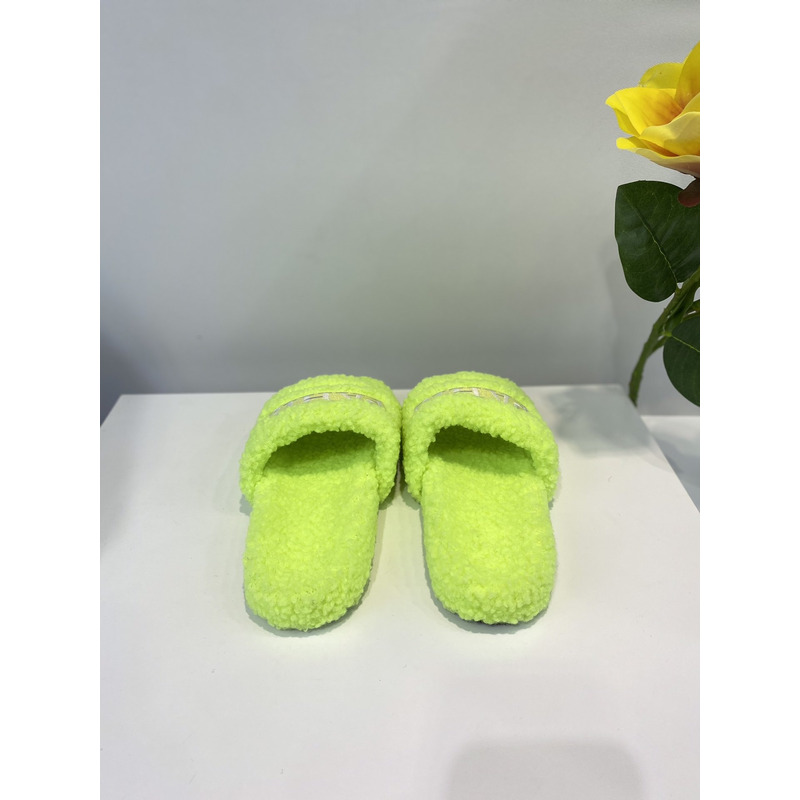 Ba*len*cia*ga logo-embroidered paris faux slides neon green