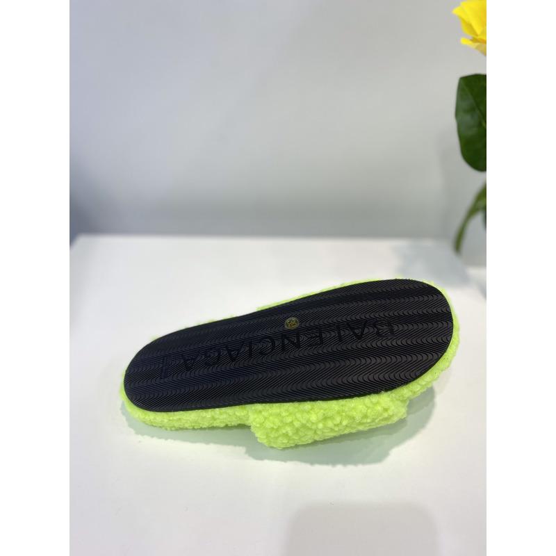 Ba*len*cia*ga logo-embroidered paris faux slides neon green