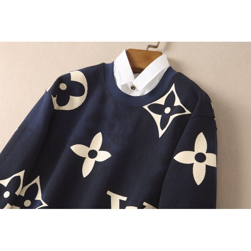 l**is V*t*n monogram sweatshirt blue