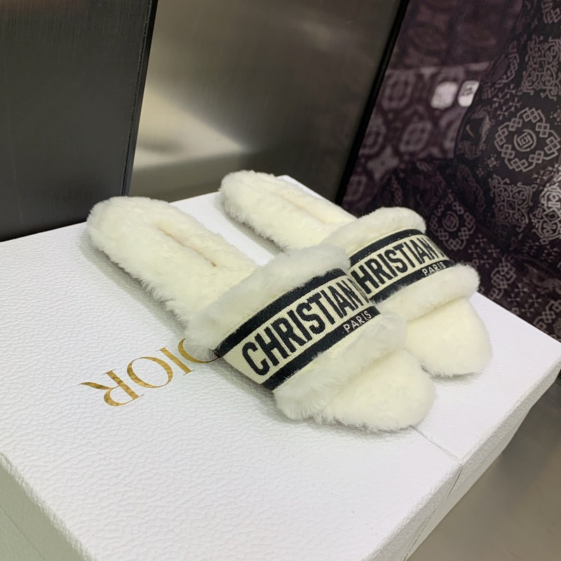 D*or chez moi slides embroidered cotton and shearling white