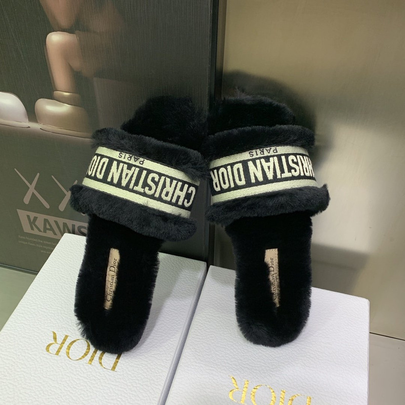 D*or chez moi slides embroidered cotton and shearling black