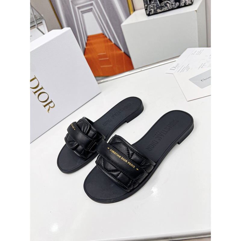 D*or revolution slides black