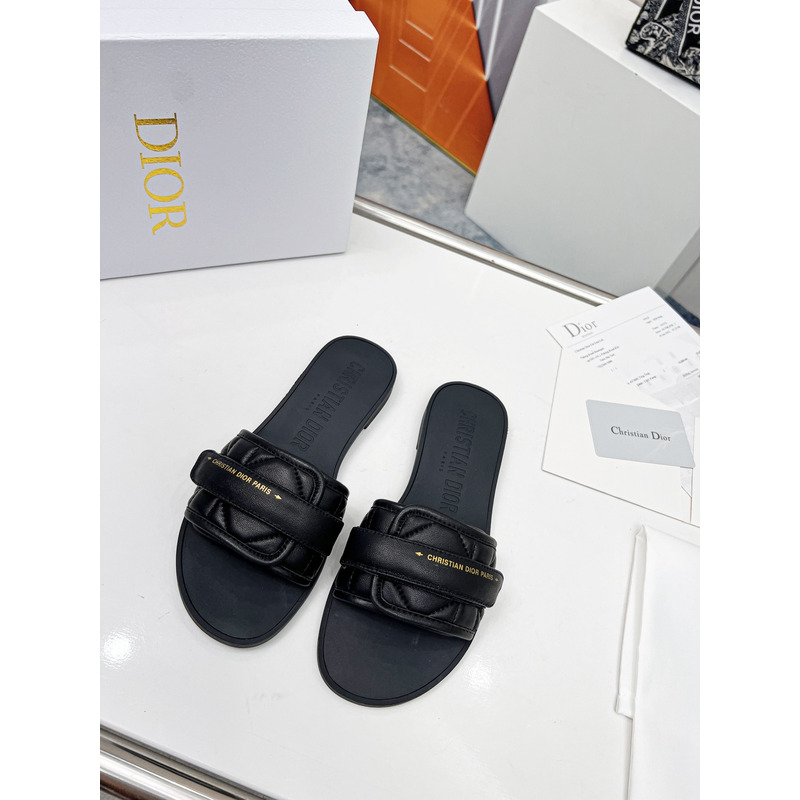 D*or revolution slides black