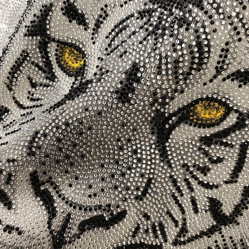 Edition Tiger Hotfix Rhinestone Sweatshirt White