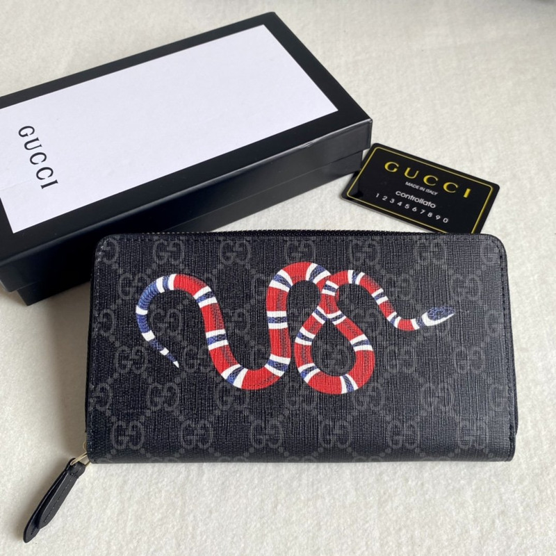 G*u*i coral snake pattern gg sup*e canvas wallet