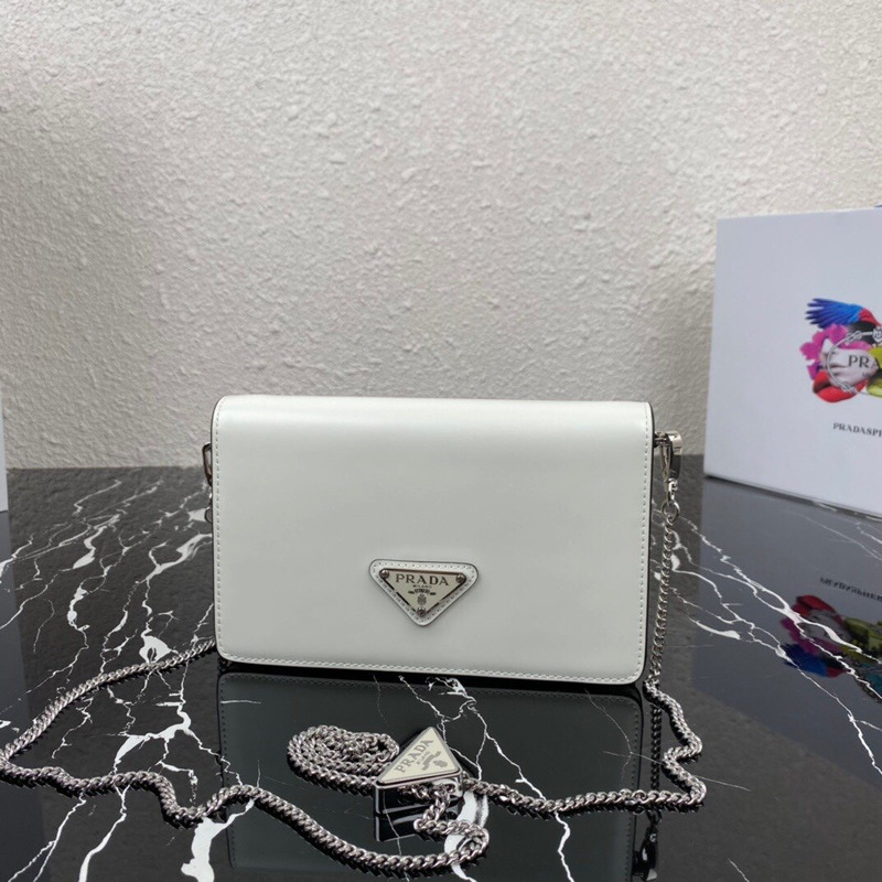 Pra*a shiny leather shoulder bag white