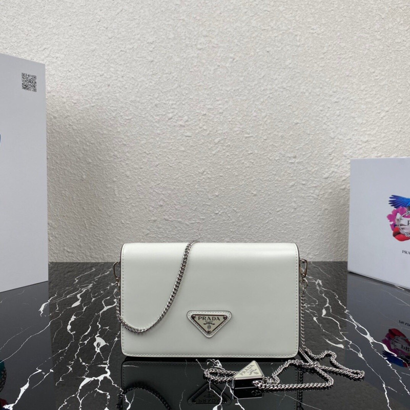 Pra*a shiny leather shoulder bag white