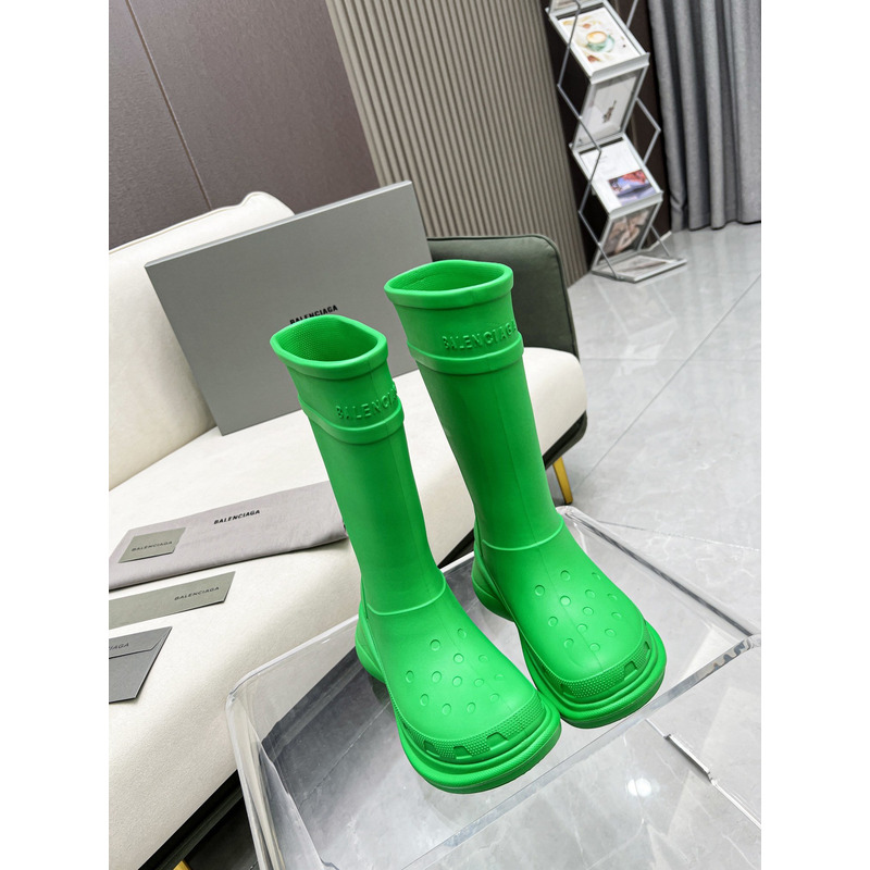 Ba*len*cia*ga x crocs rubber boot green