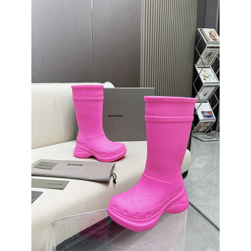 Ba*len*cia*ga x crocs rubber boot fuchsia