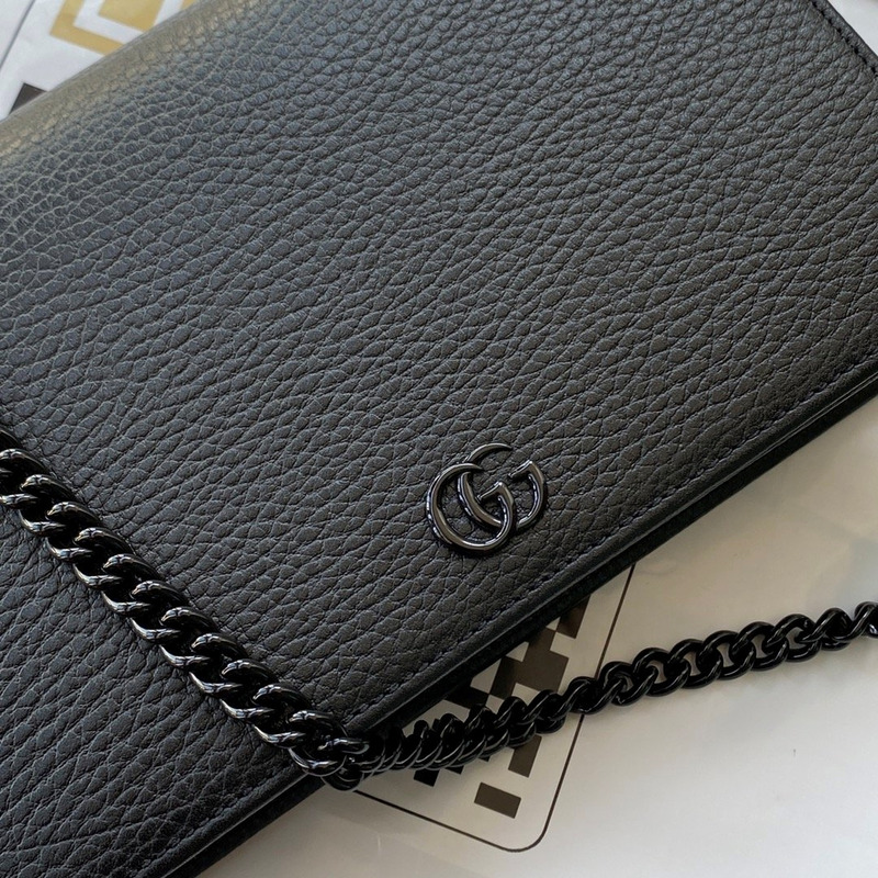 G*u*i gg marmont chain wallet