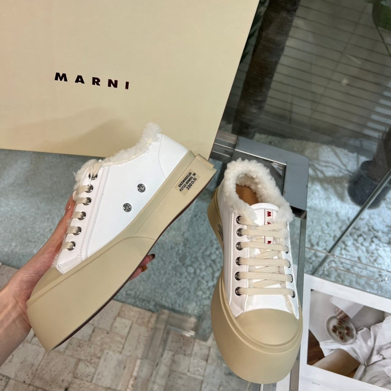 Marni Damen Sneakers White