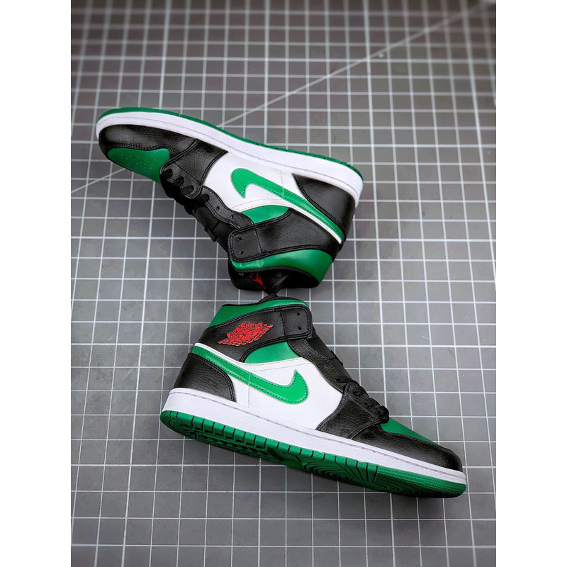 Air Jordan 1 Mid "Pine Green"