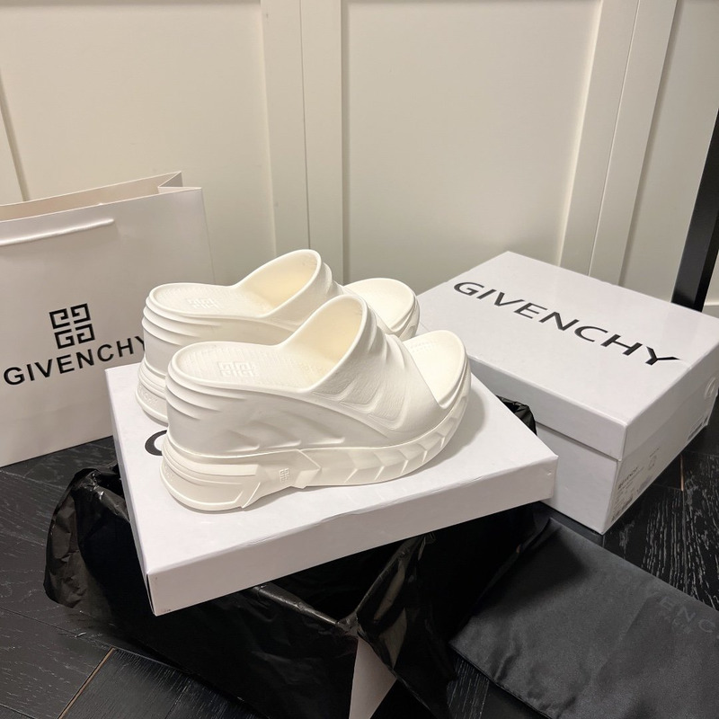 Givenchy Marshmallow Heeled Sandals White