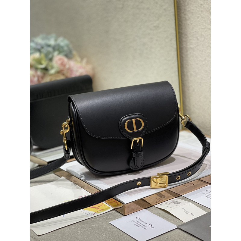 D*or meidum D*or bobby bag black box calfskin