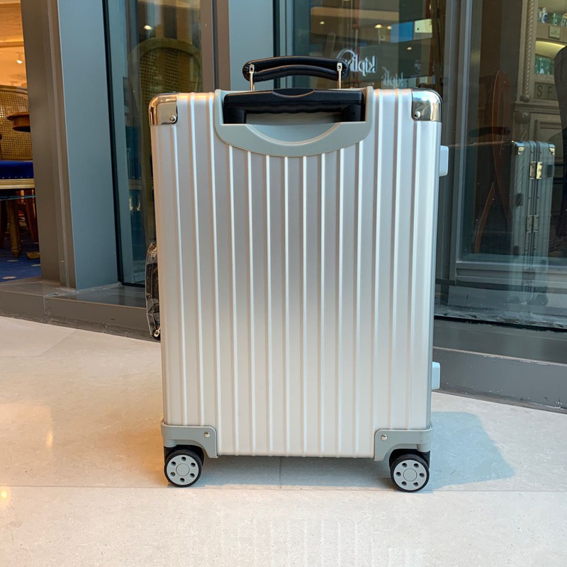 Rimowa Metallic Classic Cabin luggage