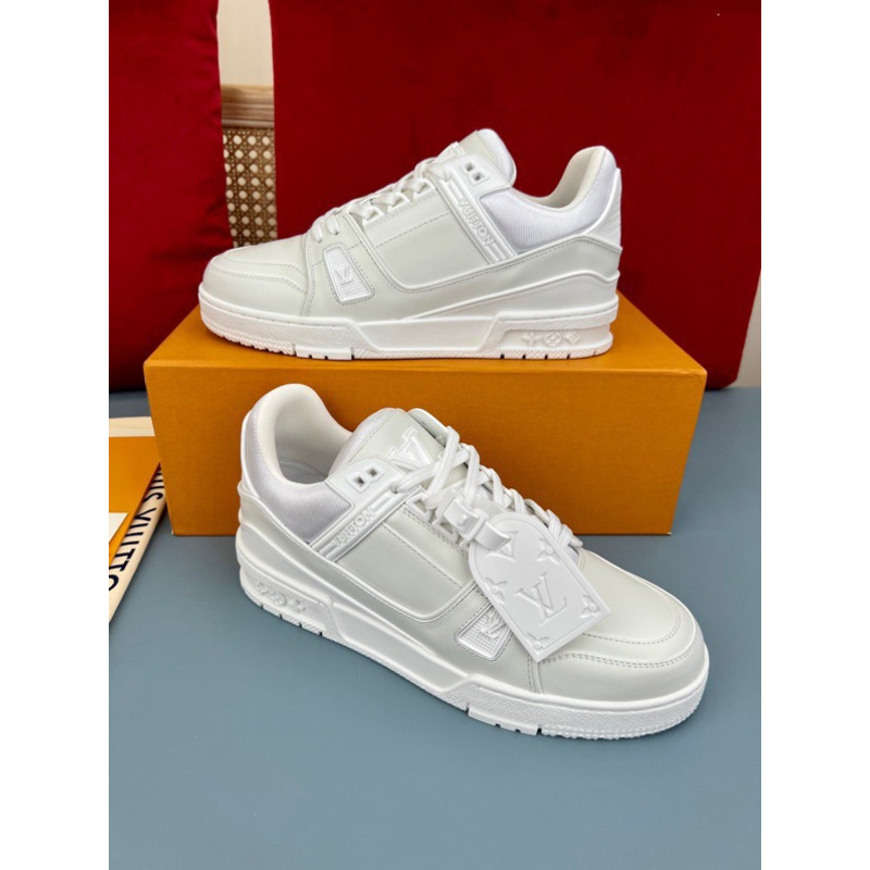 l**is V*t*n lv trainer sneaker white