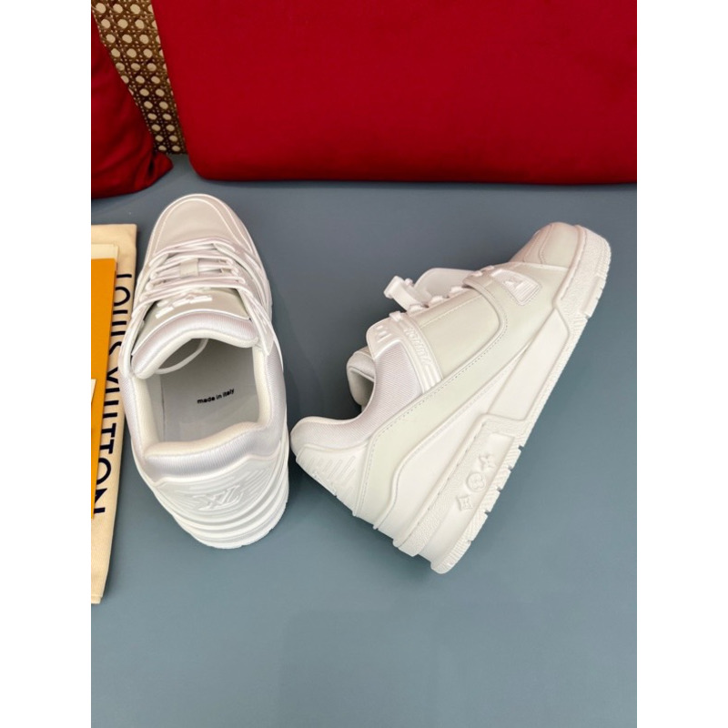 l**is V*t*n lv trainer sneaker white