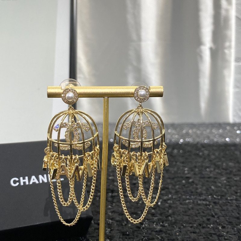 Ch*el baroque cage rose gold earring