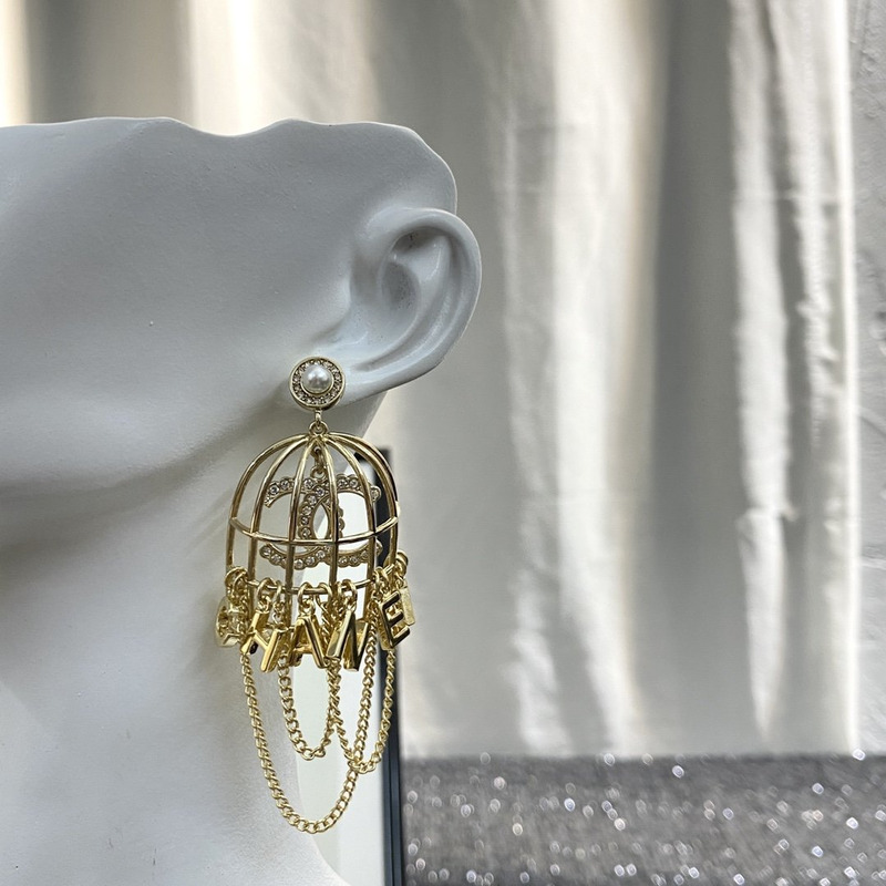 Ch*el baroque cage rose gold earring