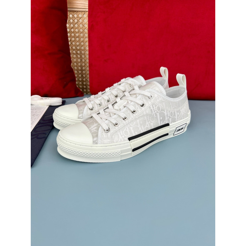 D*or b23 low top oblique in white