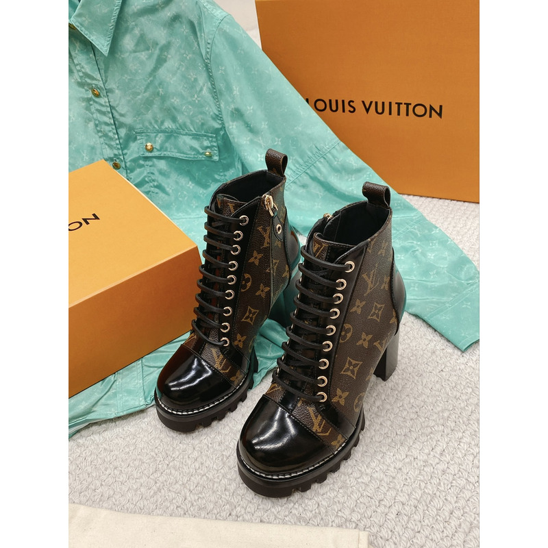 l**is V*t*n star trail ankle boots