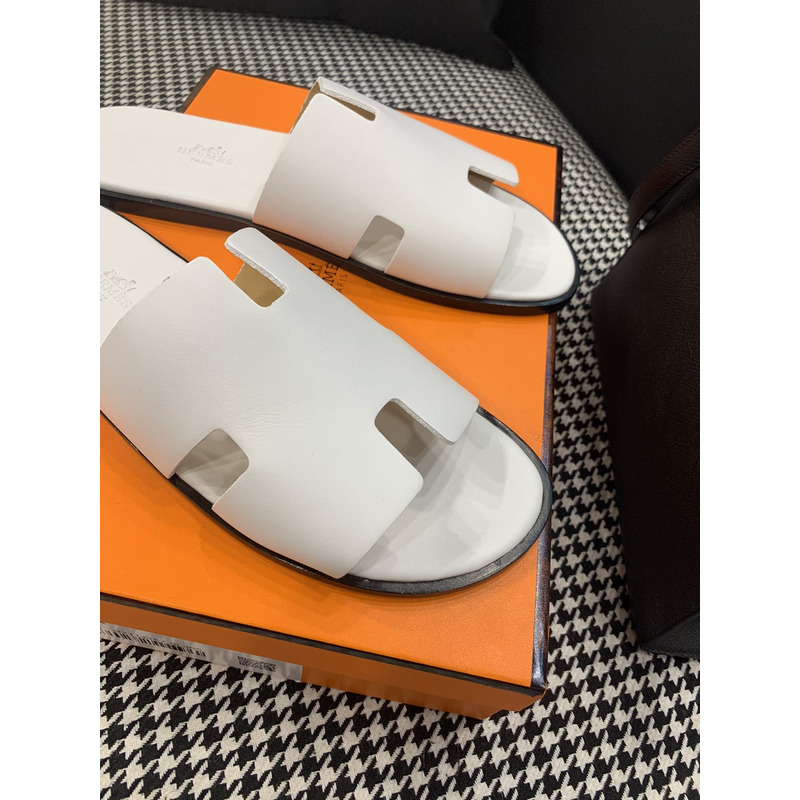 H**mes izmir sandal white