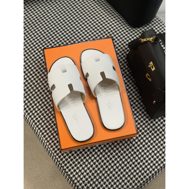 H**mes izmir sandal white