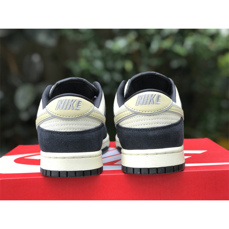 Nike  SB Dunk Low HUF San Francisco in Black &White