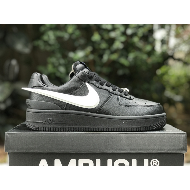 Nike Air Force 1 Low QS Black White