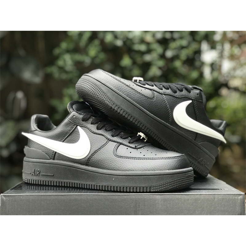 Nike Air Force 1 Low QS Black White