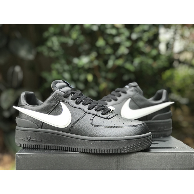 Nike Air Force 1 Low QS Black White