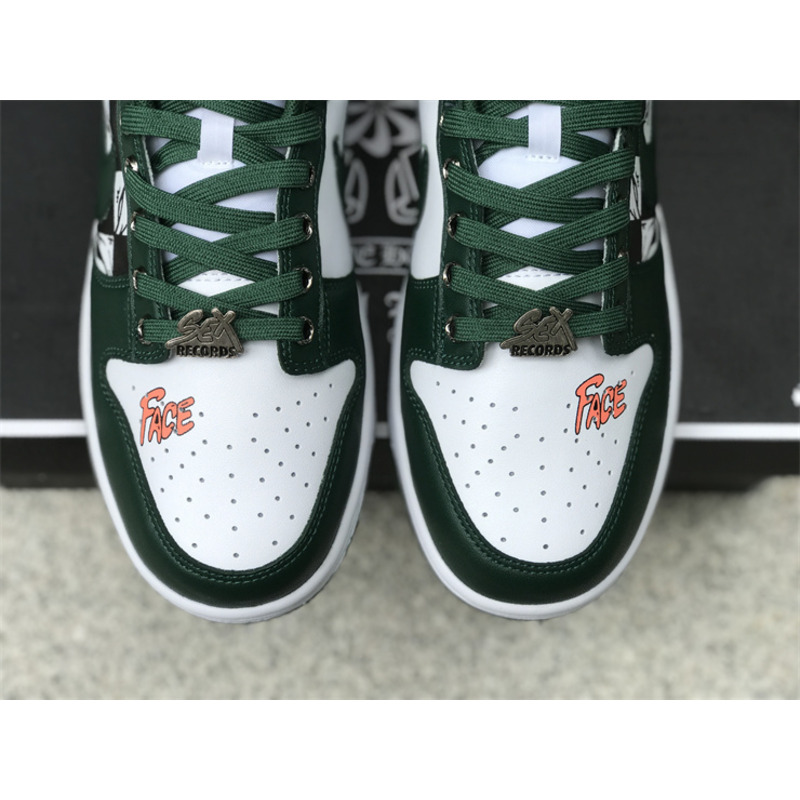 Nike Dunk Low Michigan State in Green