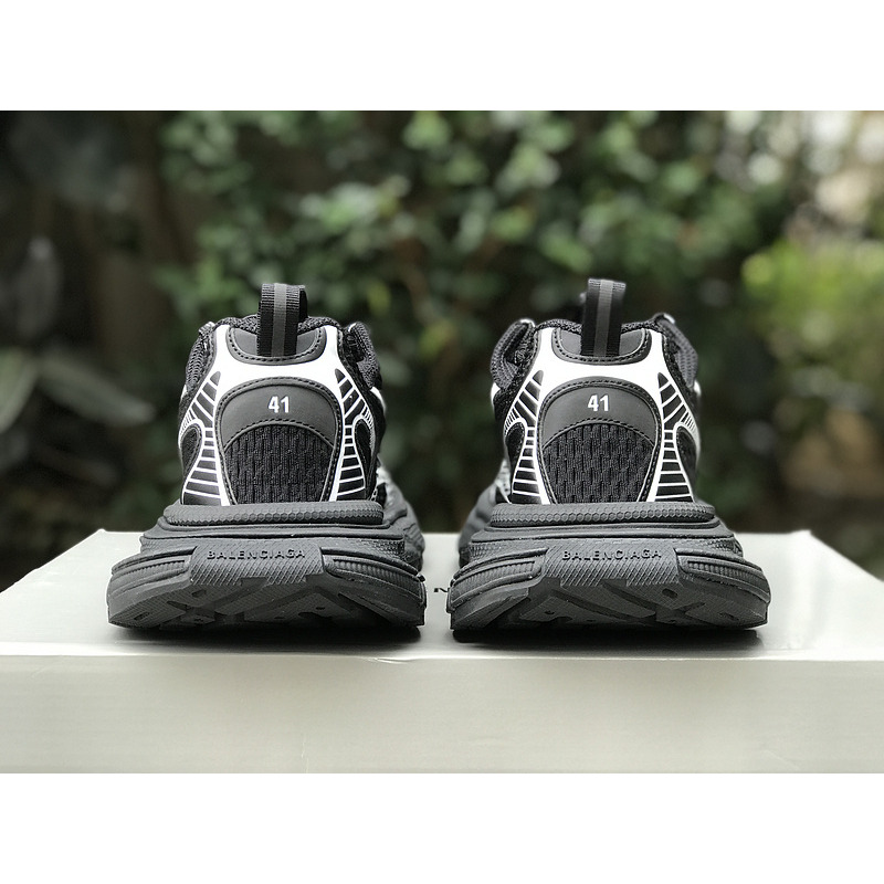 Ba*len*cia*ga runner sneaker black