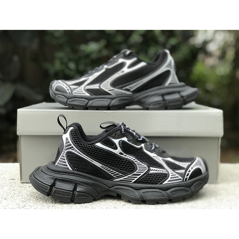 Ba*len*cia*ga runner sneaker black