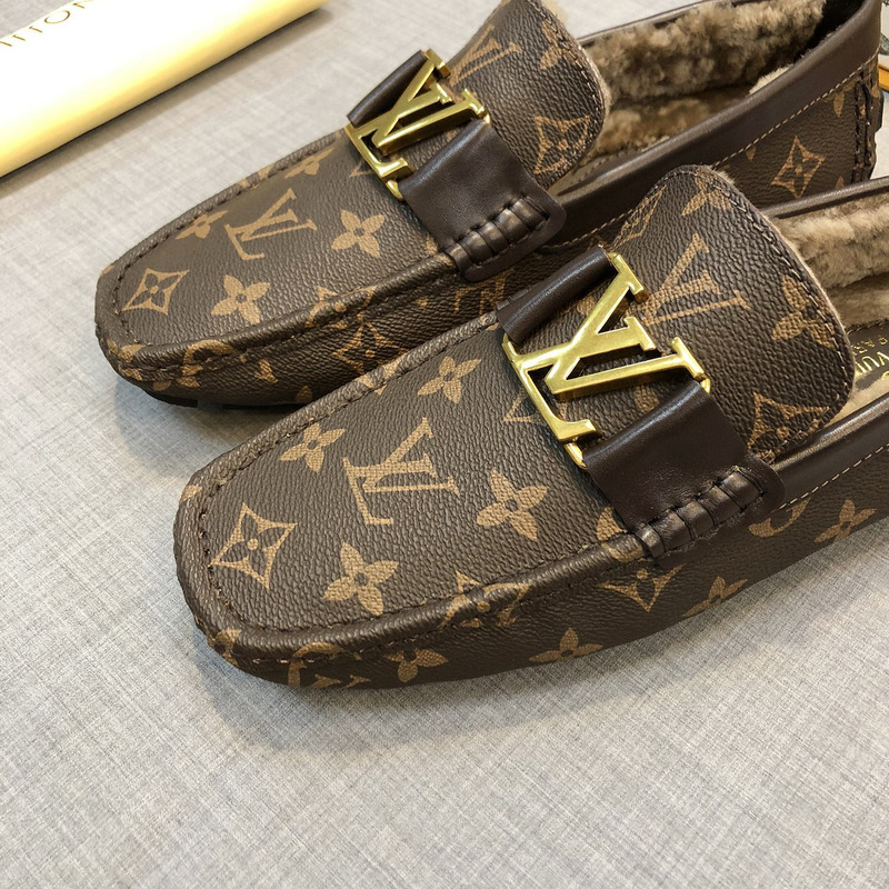 l**is V*t*n  monogram canvas loafer brown