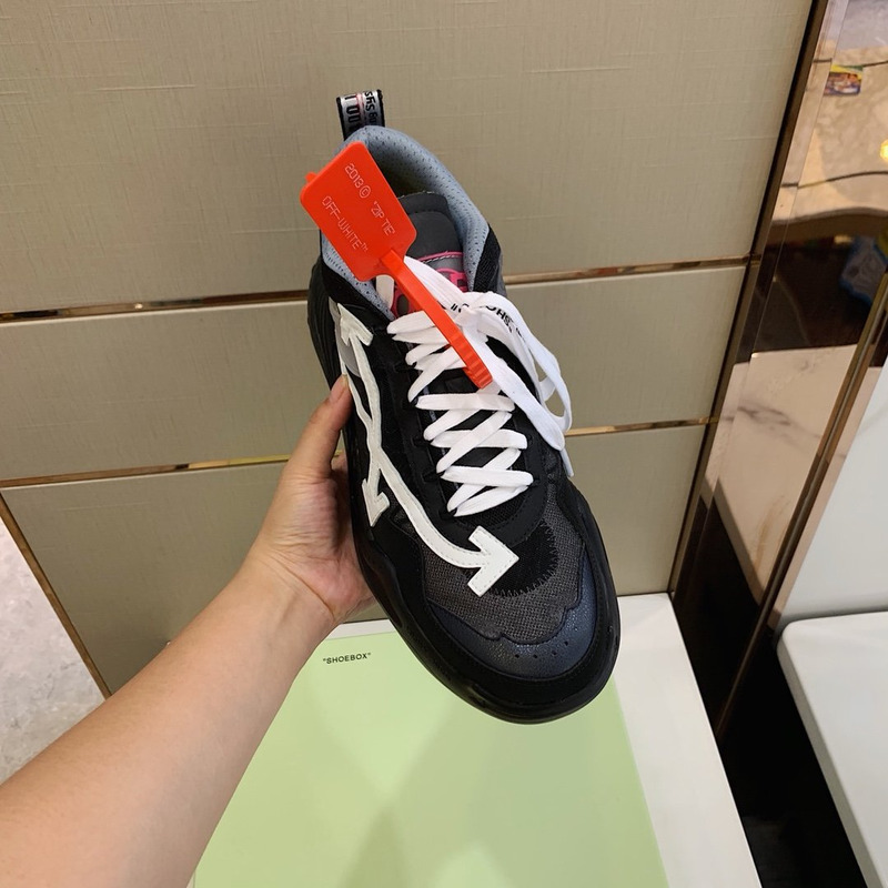 Off WhiteOff White Odsy-1000 Sneakers Black and White